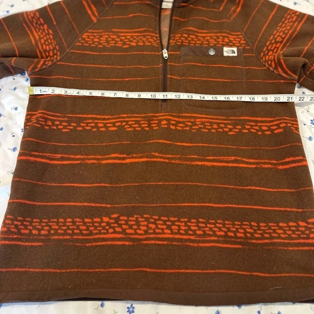 North Face Men’s Medium Gordon Lyons Shacket Jacket Aztec Geo Print Orange Brown